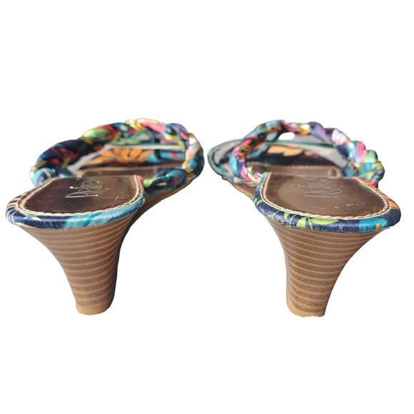 REFRESH TEAL FLORAL KITTEN HEEL THONG SANDALS WOMENS SIZE 6.5 - Picture 4 of 10